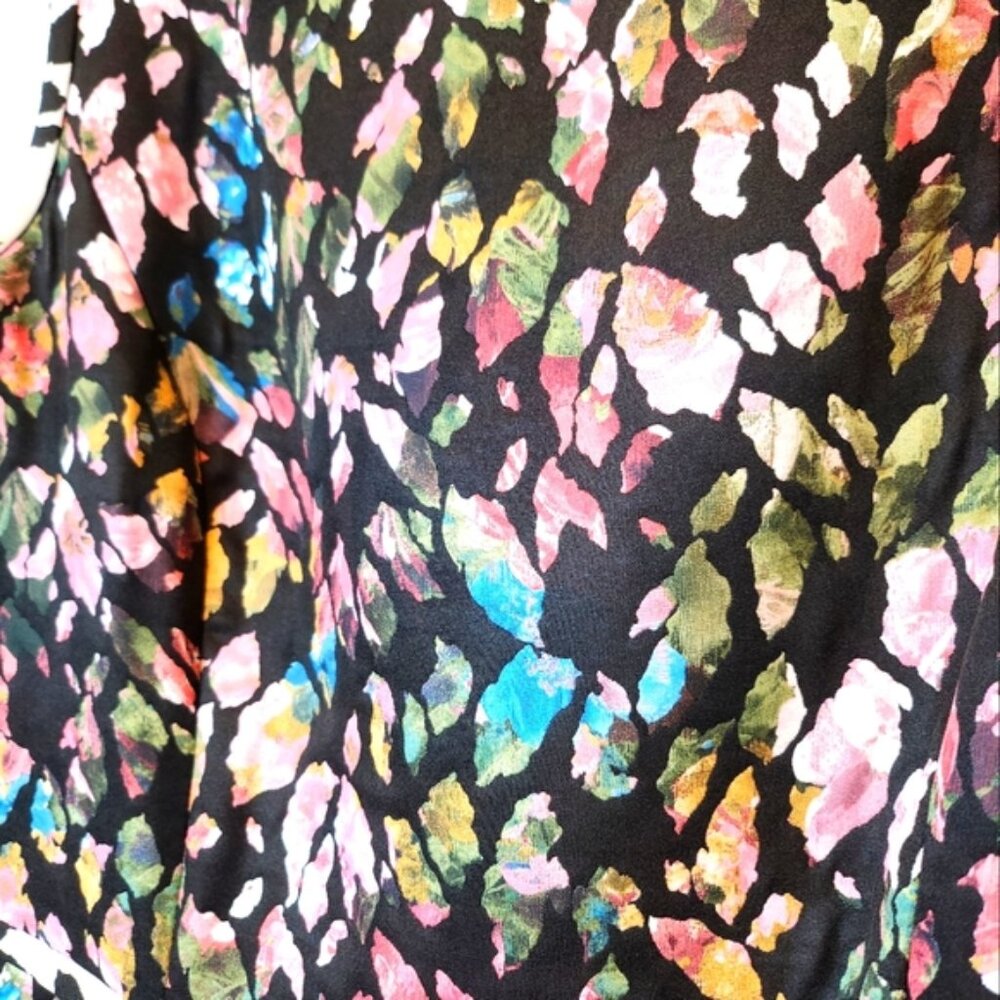 Tahari Sleeveless Dress - Picture 5 of 5